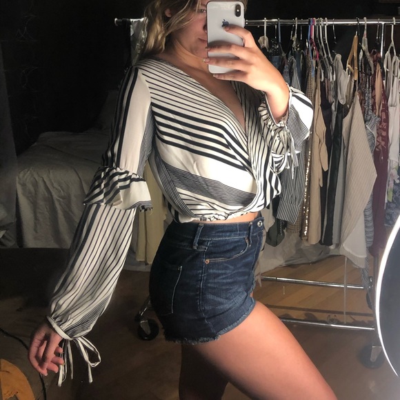 Long sleeve top! - Picture 3 of 4